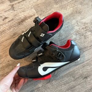 Peloton bike shoes